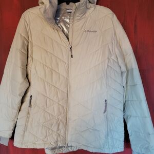 Columbia Women's Cream Jacket
